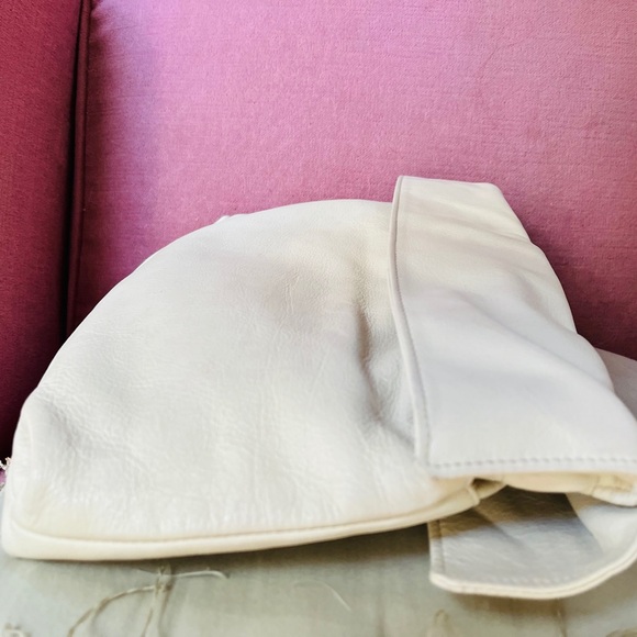 Vintage genuine leather shoulder handbag/convertible clutch-Macy’s Exclusive - Picture 9 of 13